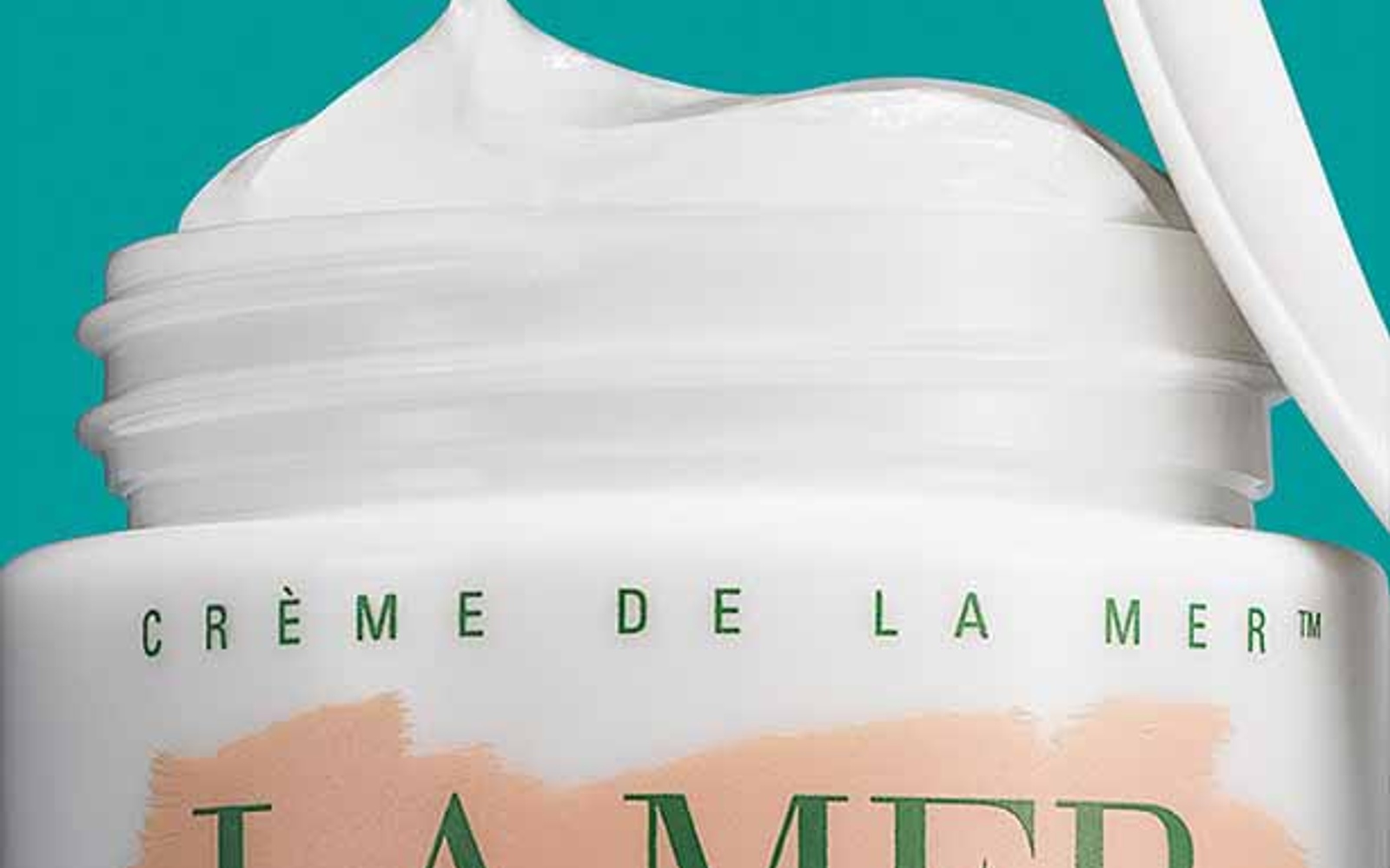 Official La Mer product image from Estée Lauder Companies.