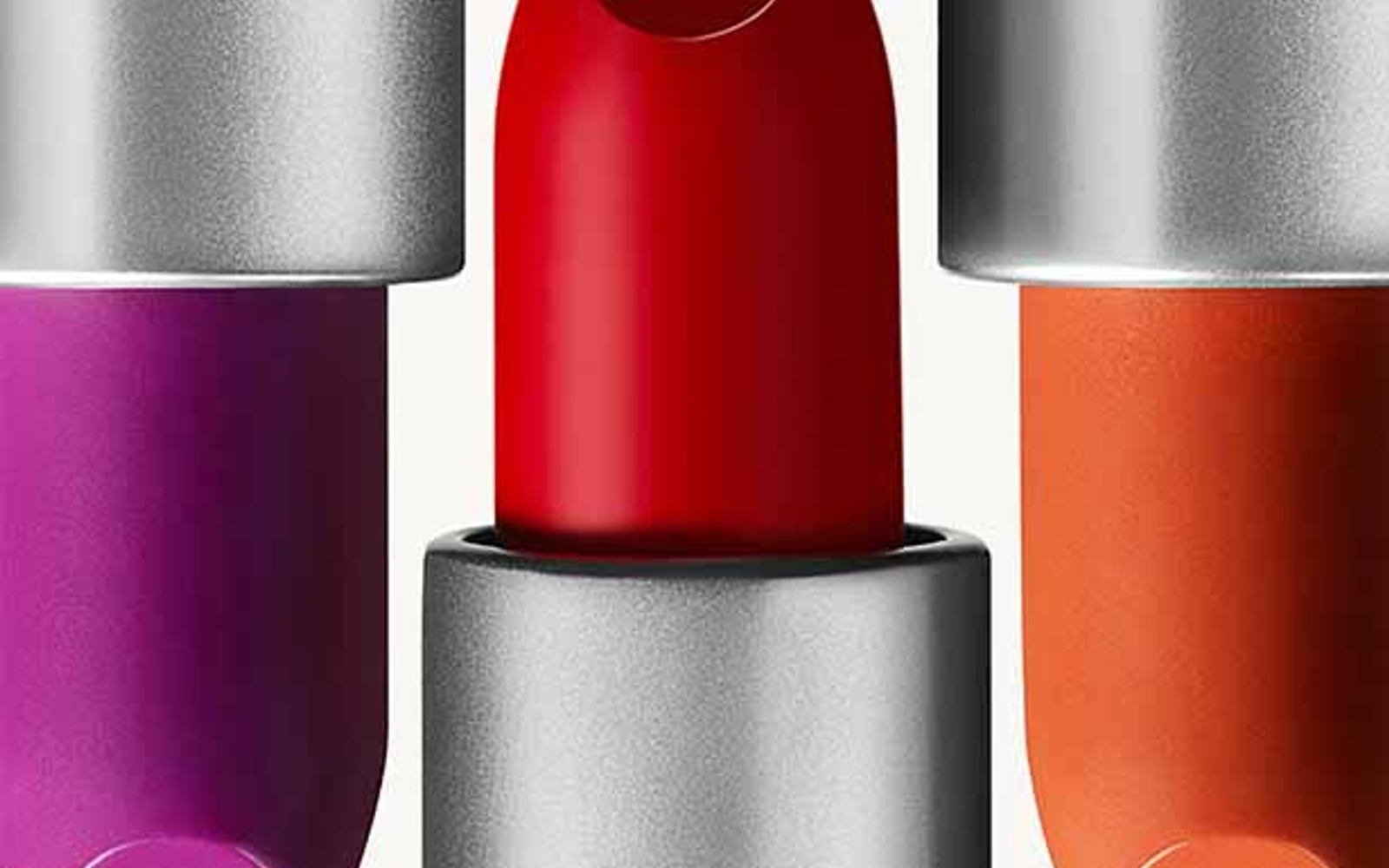Official M·A·C product image from Estée Lauder Companies.