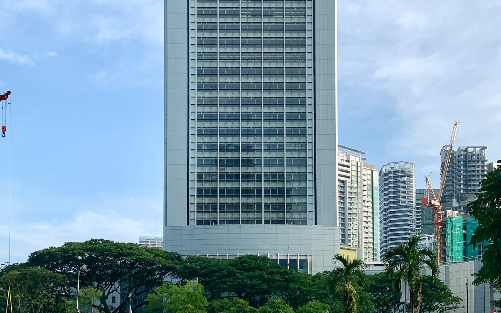 Singapore city and communications infrastructure context.