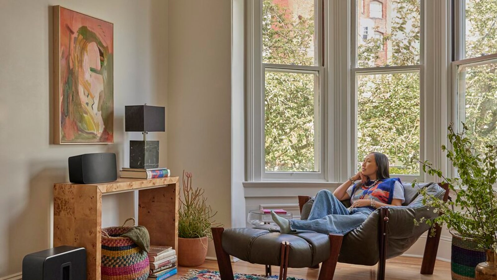 Sonos Five and Sub product system in a home listening environment.