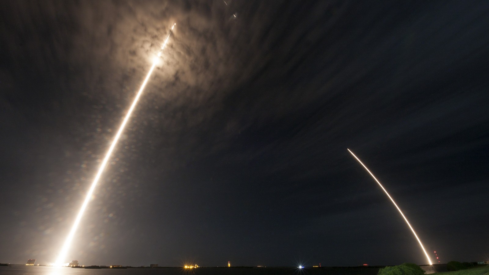 Falcon 9 launch carrying a Dragon mission at night.